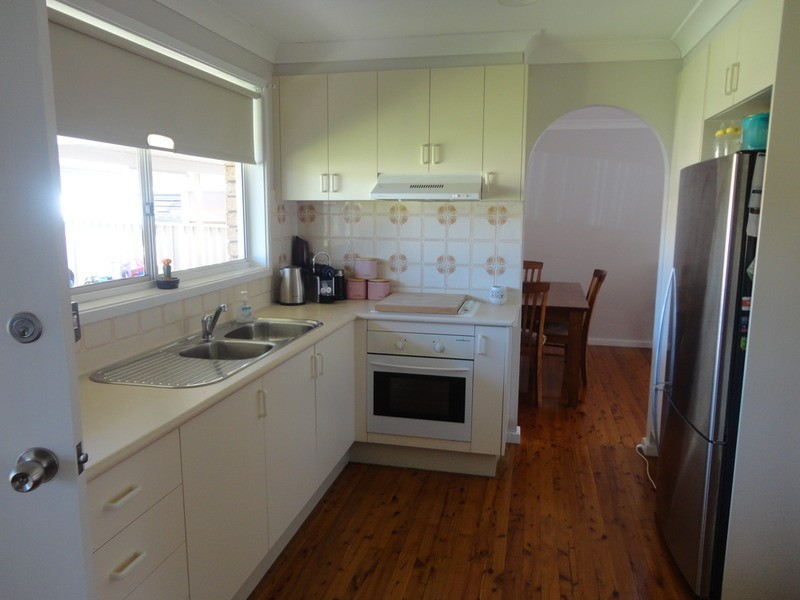 201 Banks  Drive, St Clair NSW 2759