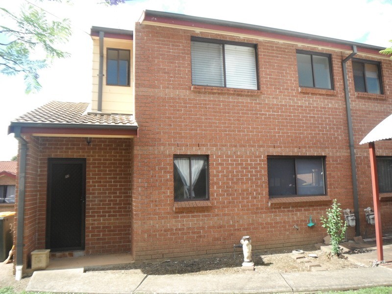 32/300 Jersey Road, Plumpton NSW 2761