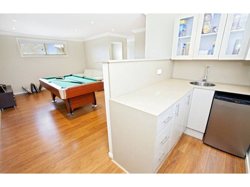 10 McLaren Grove, St Clair NSW 2759