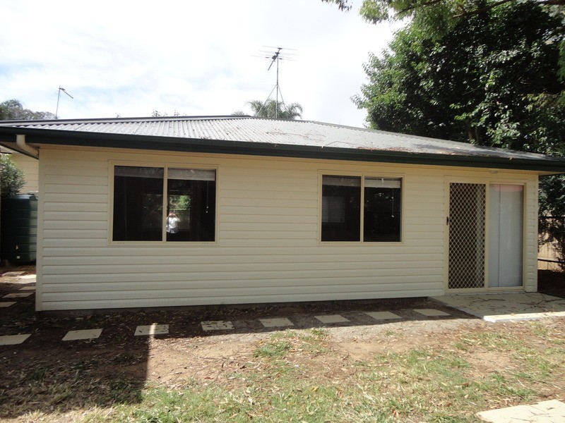 4a Natuna Place, Lethbridge Park NSW 2770