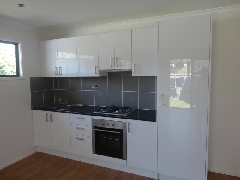 4a Natuna Place, Lethbridge Park NSW 2770