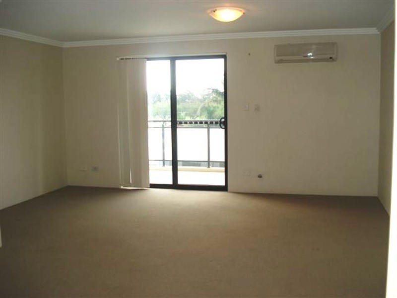 21/9-13 Dent Street, Jamisontown NSW 2750