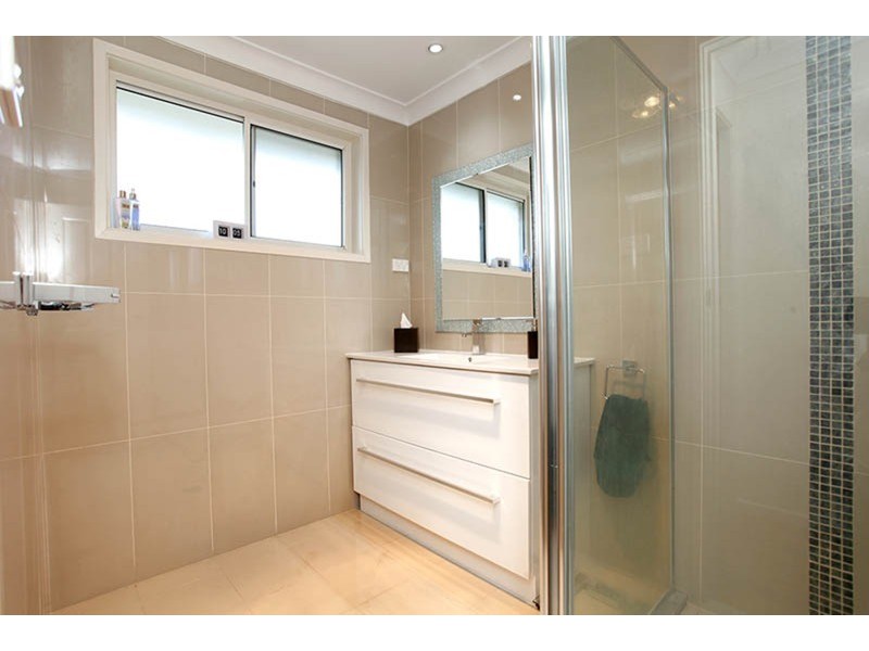 9 Evening Row, St Clair NSW 2759