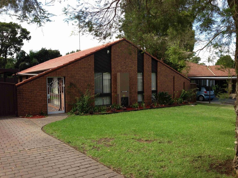 12 Bowerbird Crescent, St Clair NSW 2759