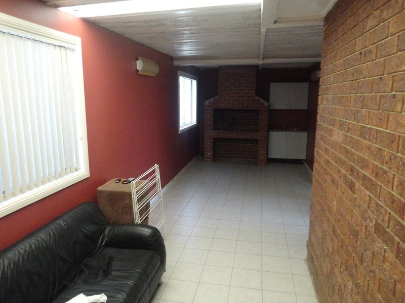 252 Banks Drive, St Clair NSW 2759