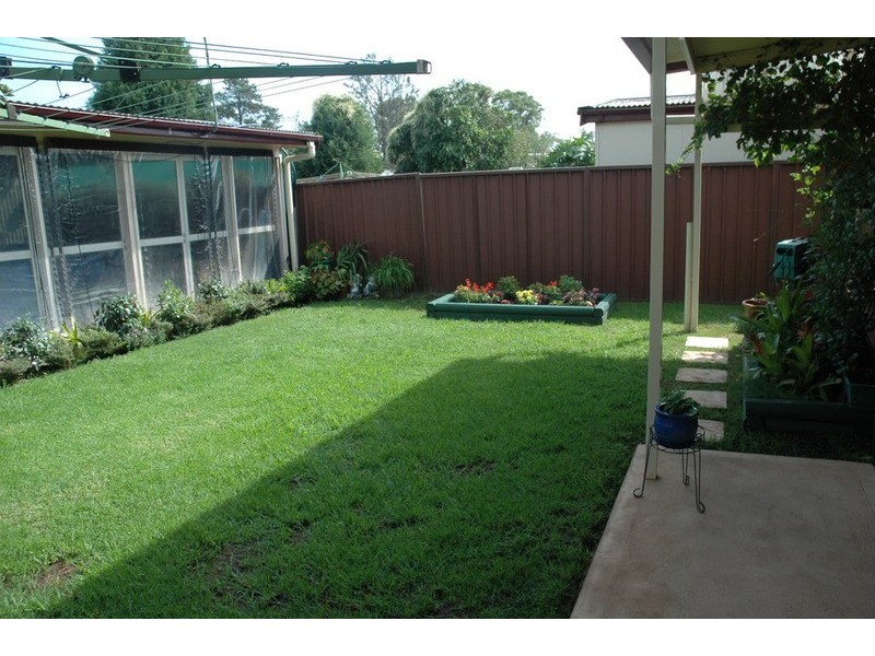 10 Gasmata Crescent, Whalan NSW 2770