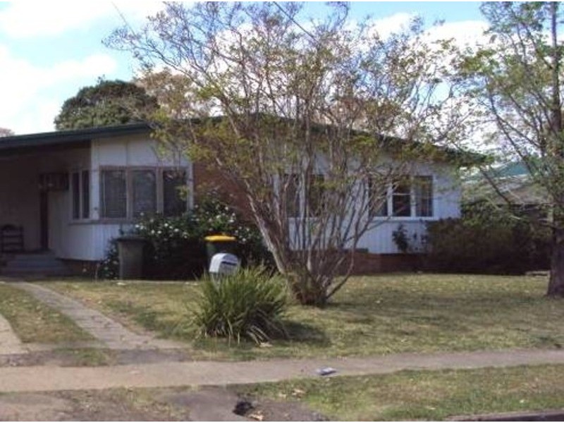 4 Ellengowan Avenue, Whalan NSW 2770