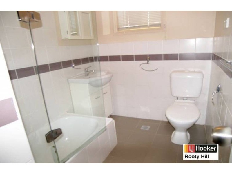 24 Koomooloo Crescent, Shalvey NSW 2770