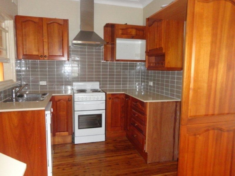 10 Cheltenham  Avenue, Cambridge Park NSW 2747