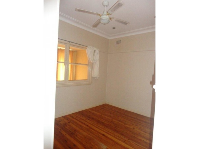 10 Cheltenham  Avenue, Cambridge Park NSW 2747