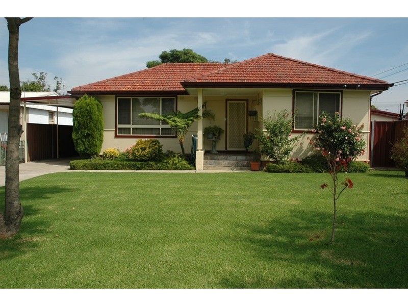 10 Gasmata  Crescent, Whalan NSW 2770