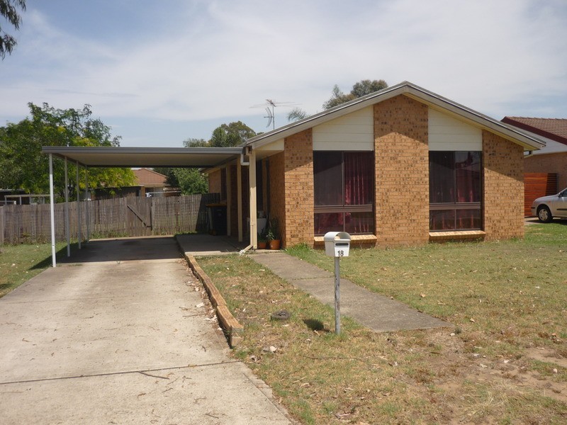 18 Kirsty Crescent, Hassall Grove NSW 2761