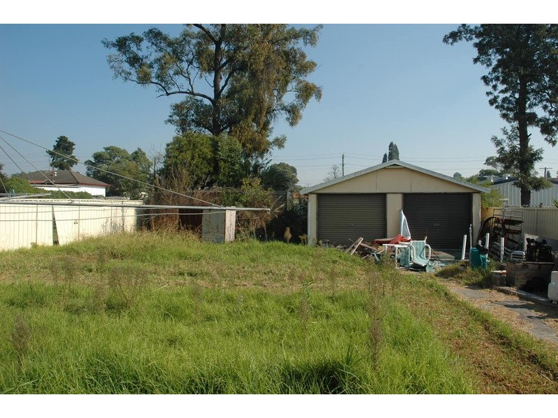 17 Freeman Street, Colyton NSW 2760