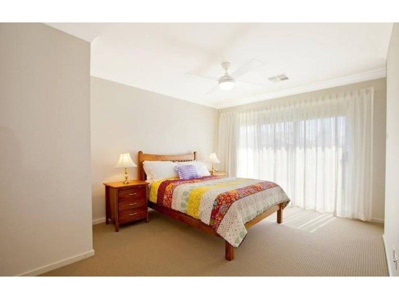 15 Bluebell Crescent, Ropes Crossing NSW 2760