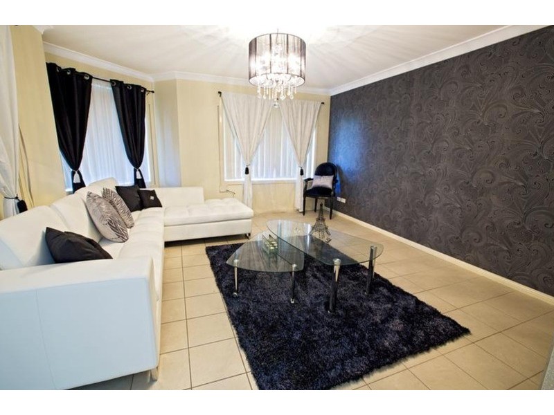 20 Bond Street, Oxley Park NSW 2760