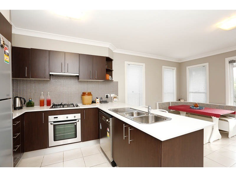 2/120 Brisbane Street, St Marys NSW 2760