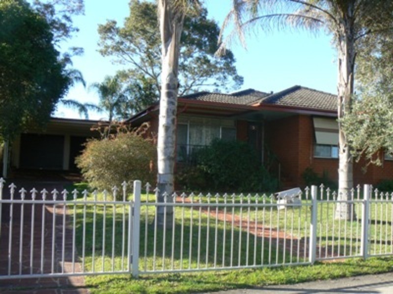 5 March  Street, Richmond NSW 2753