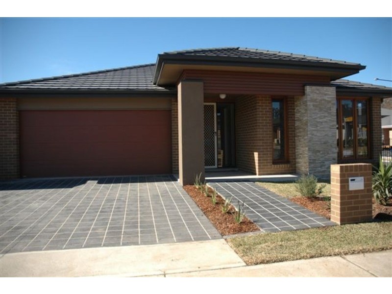 Claremont Meadows NSW 2747