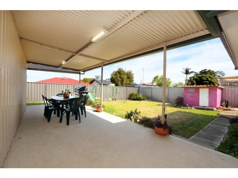 14 Gilbert Street, Colyton NSW 2760