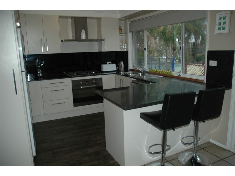 33 Bouchet Crescent, Minchinbury NSW 2770