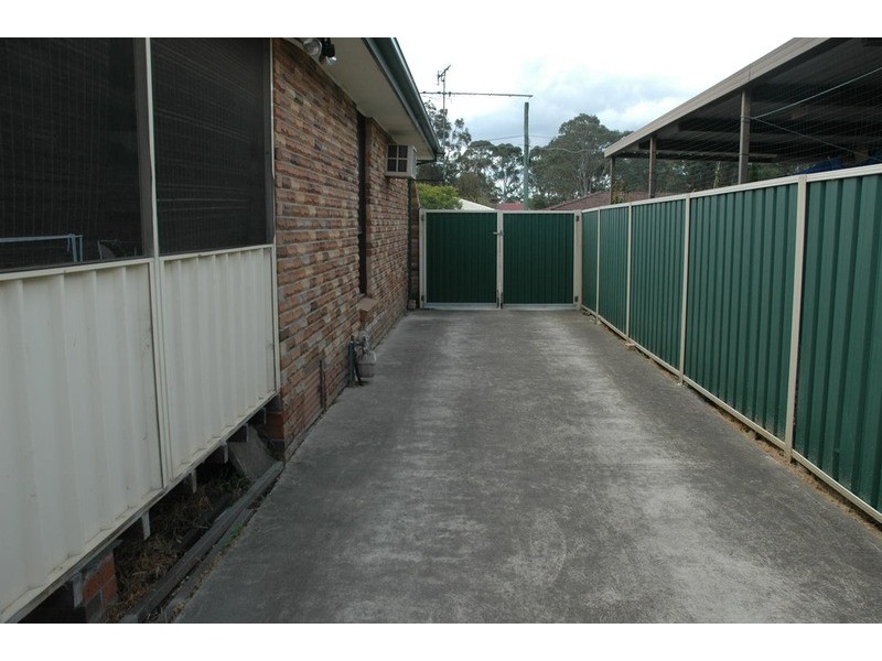 1 Nebula Glen, North St Marys NSW 2760