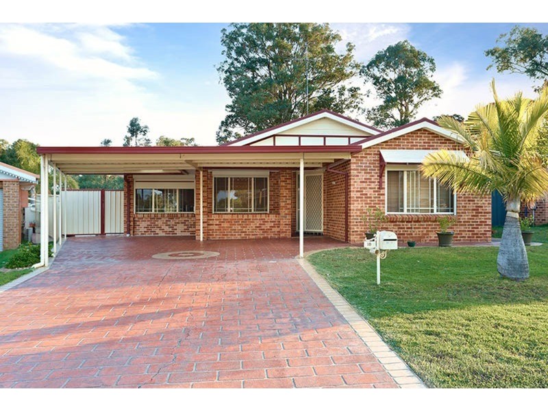10 Martin Grove, Colyton NSW 2760