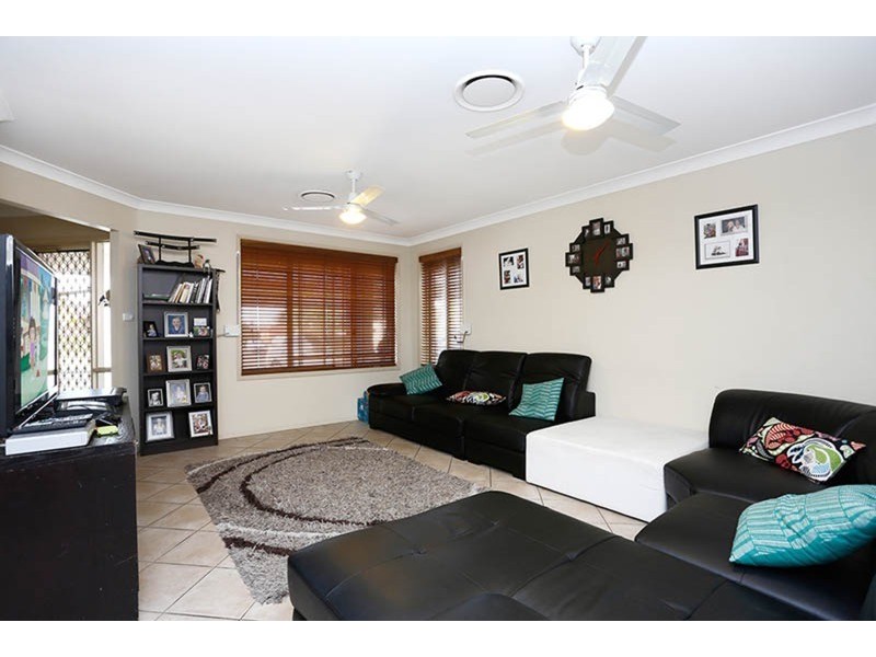 10 Martin Grove, Colyton NSW 2760