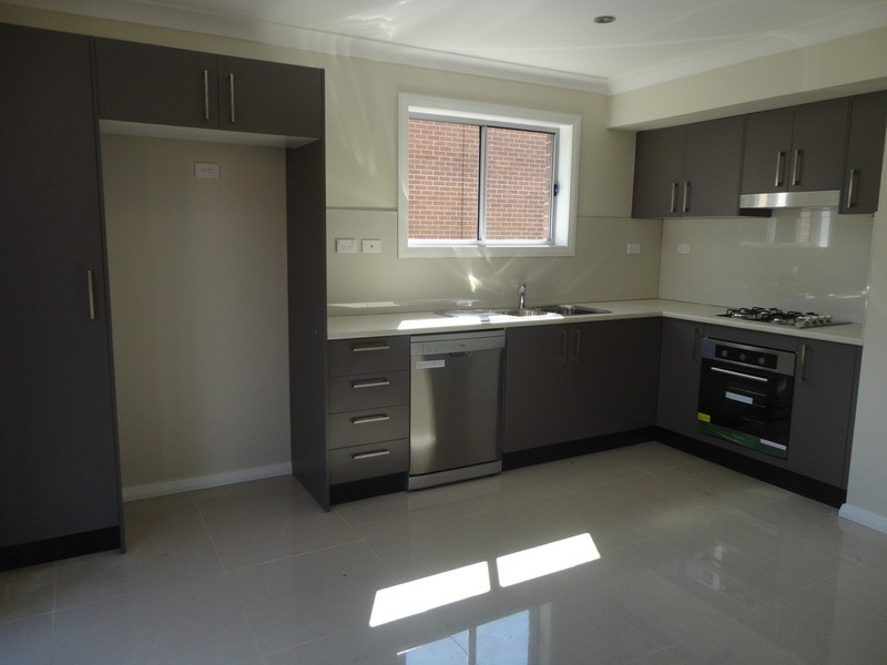 1 – 5 /28 Wilson Street, St Marys NSW 2760