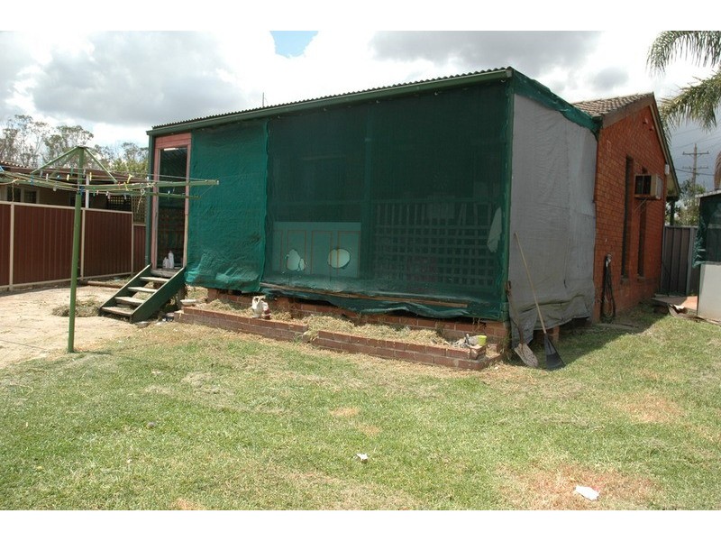 2 Casey Place, Blackett NSW 2770