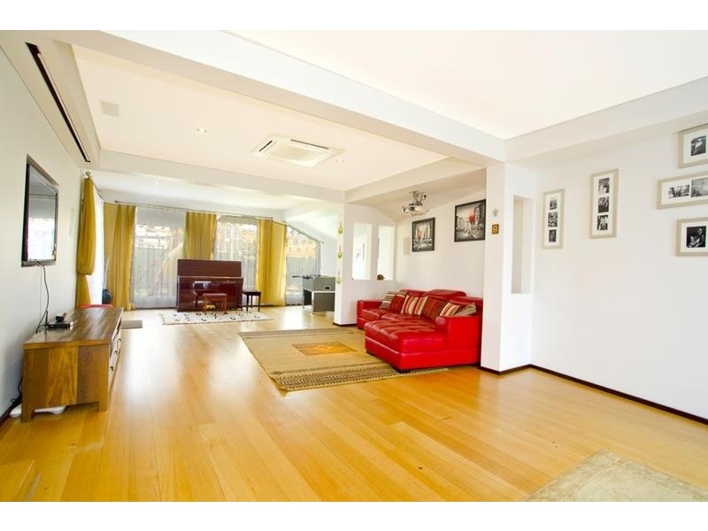 5 Nebula Glen, North St Marys NSW 2760