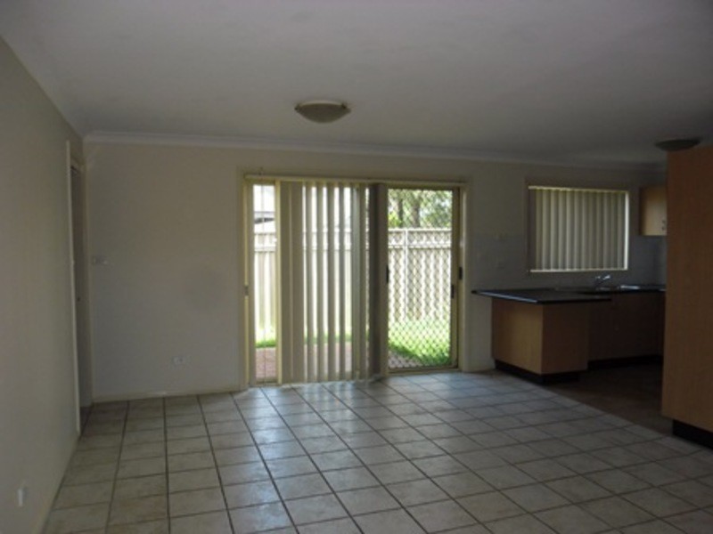 3/166 Glossop Street, St Marys NSW 2760