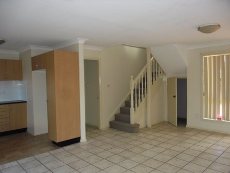 3/166 Glossop Street, St Marys NSW 2760