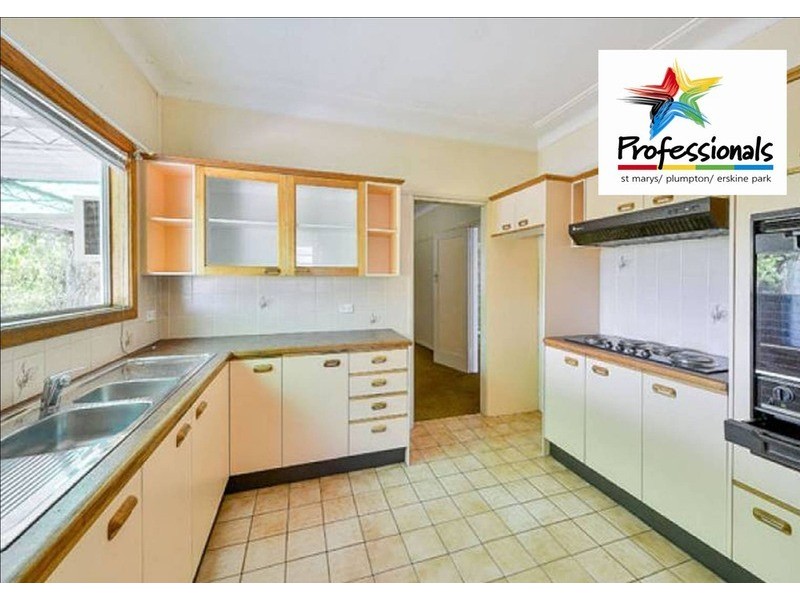 19 Nepean  Avenue, Penrith NSW 2750