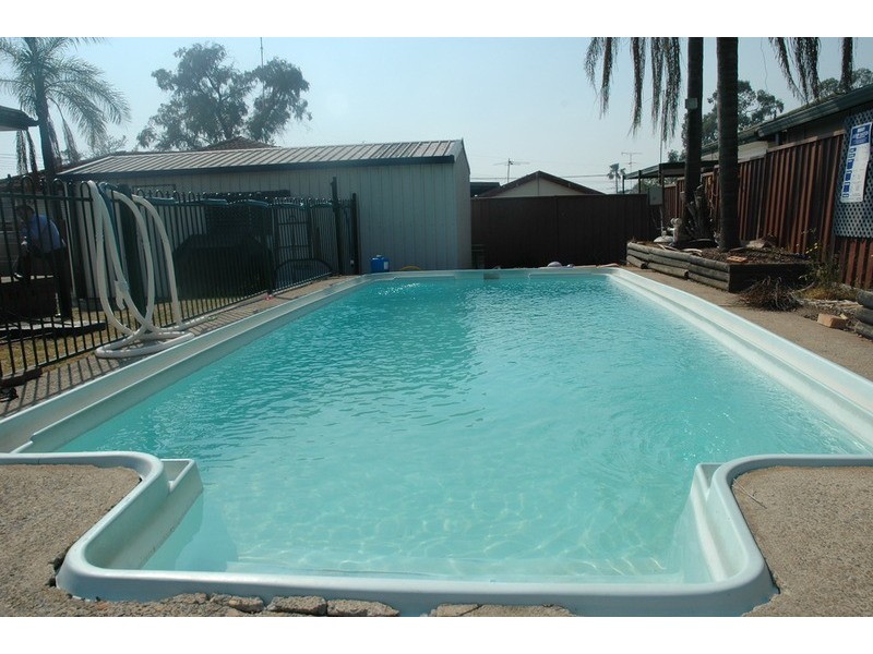 11 Valma Street, Colyton NSW 2760