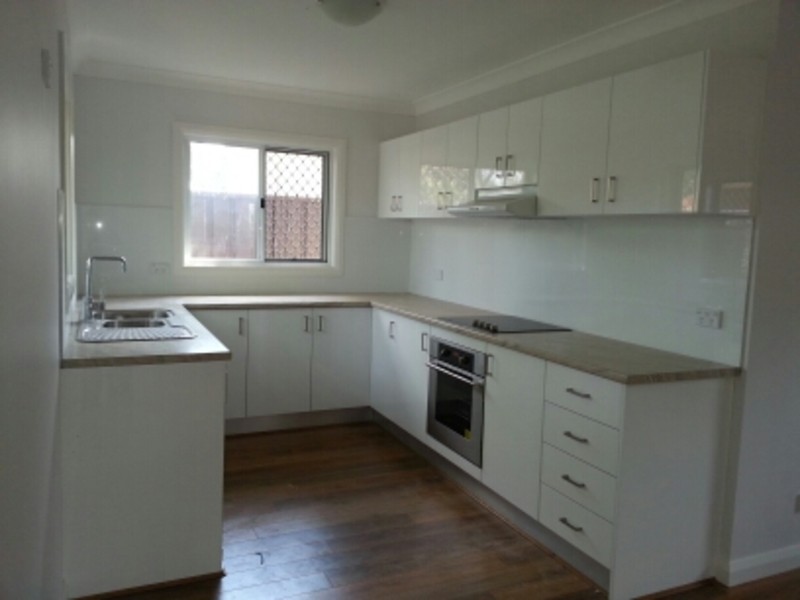 45A Melville  Road, St Clair NSW 2759