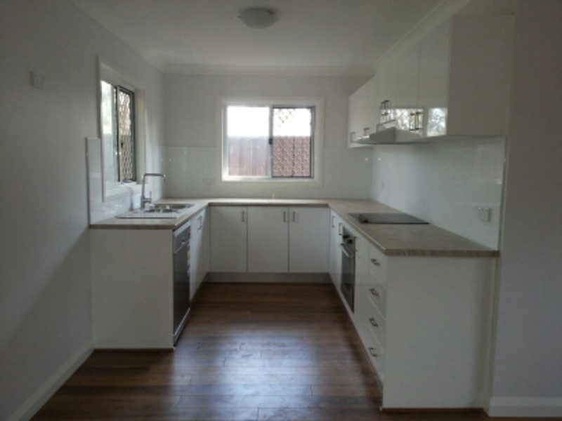 45A Melville  Road, St Clair NSW 2759