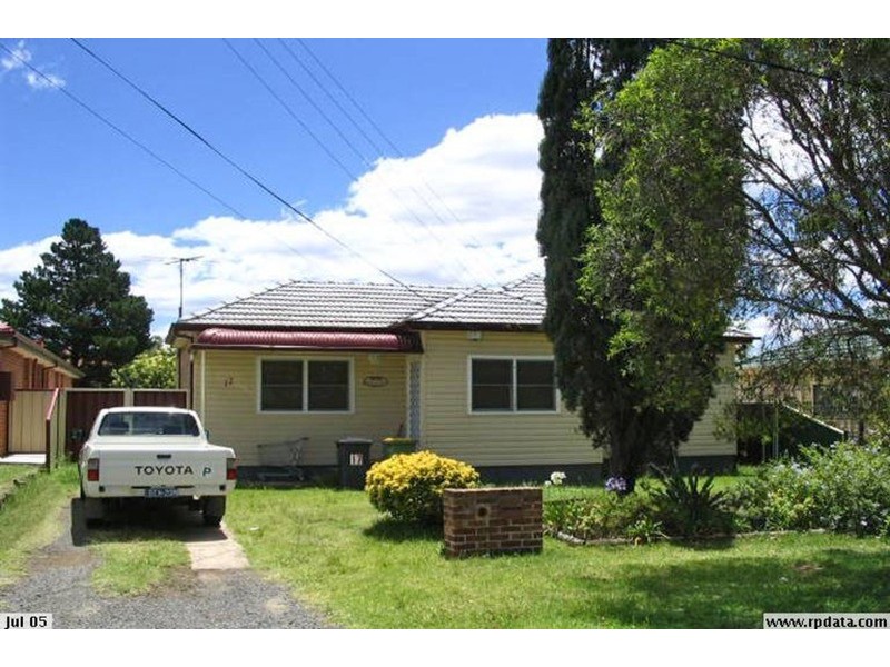 17 Parkin Road, Colyton NSW 2760