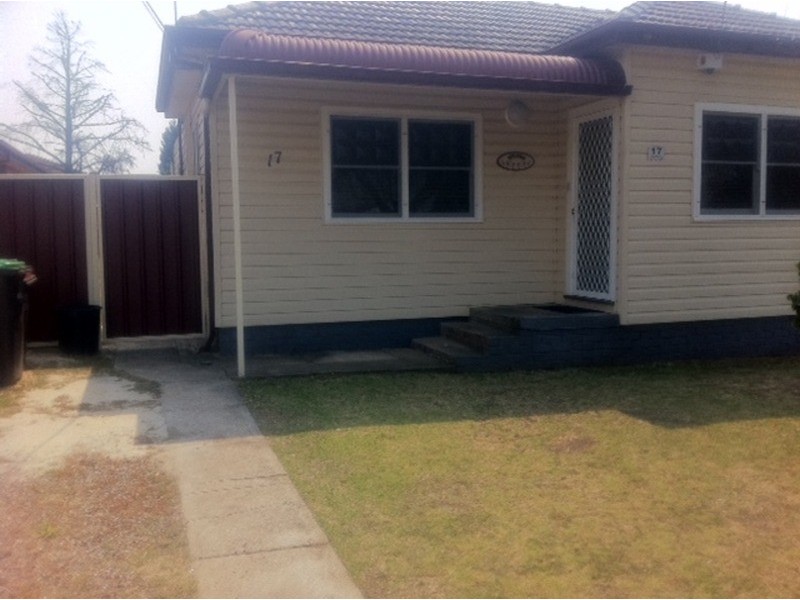 17 Parkin Road, Colyton NSW 2760