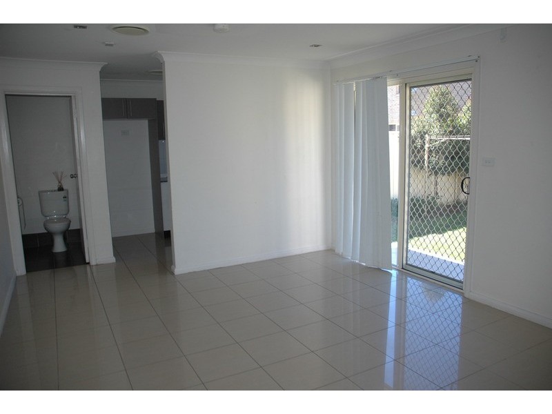 2/62 Hillend Road, Doonside NSW 2767