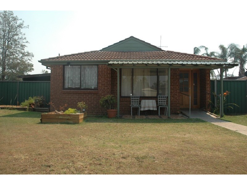 10 Poppy Close, Claremont Meadows NSW 2747