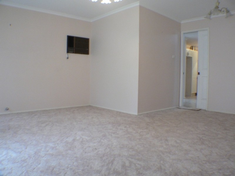 149 Banks Drive, St Clair NSW 2759