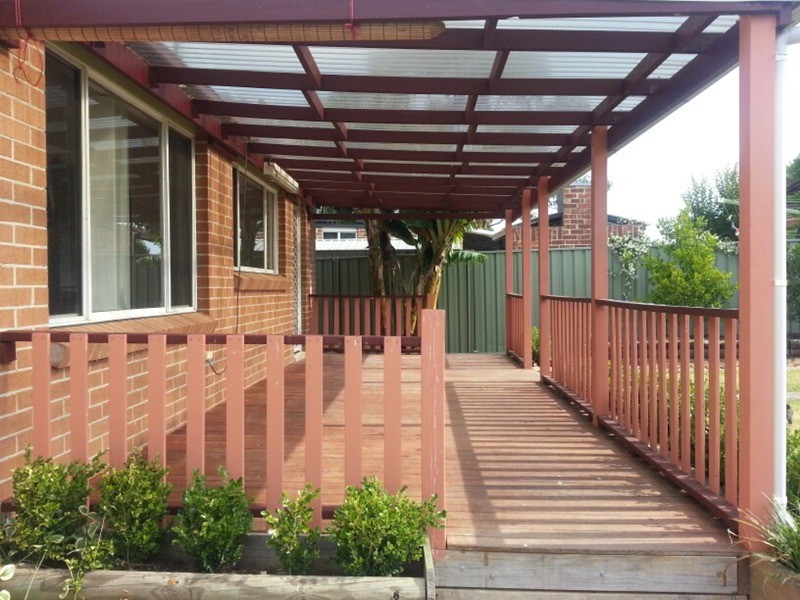 42 Cowper Circle, Quakers Hill NSW 2763