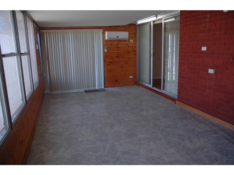 6 Yarrabee Place, Colyton NSW 2760