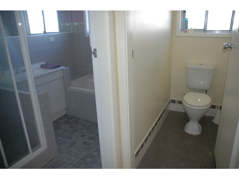 6 Yarrabee Place, Colyton NSW 2760