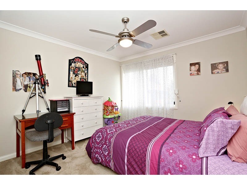 27 Brannigan Street, Ropes Crossing NSW 2760