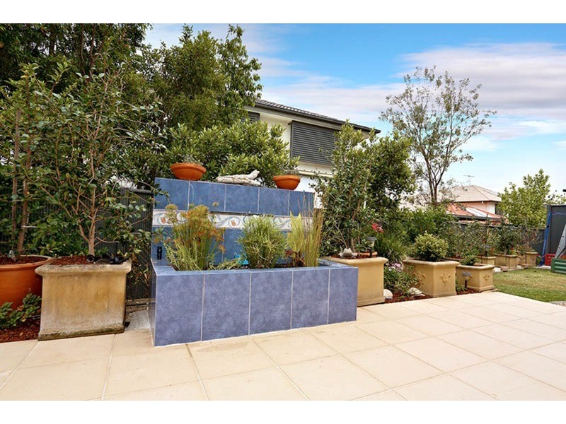 27 Brannigan Street, Ropes Crossing NSW 2760