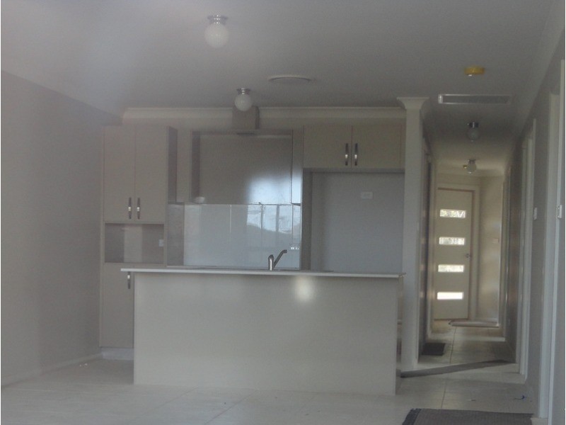 35 Moluccana Crescent, Ropes Crossing NSW 2760