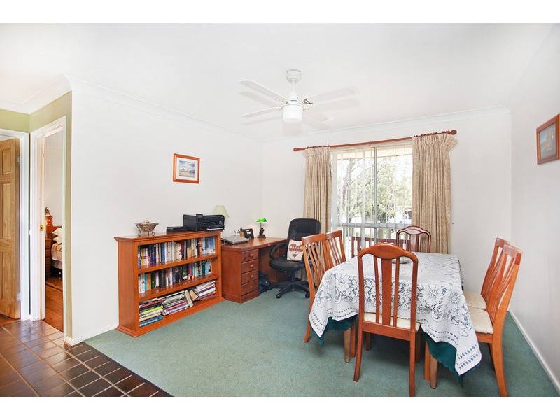 7 Phar Lap Close, St Clair NSW 2759