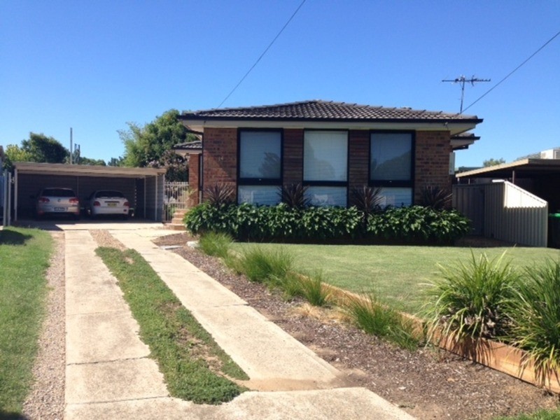 14 Hinton Glen, North St Marys NSW 2760