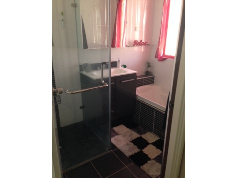 14 Hinton Glen, North St Marys NSW 2760